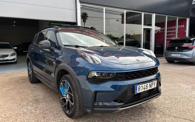 LYNK & CO 01 01 1.5T PHEV