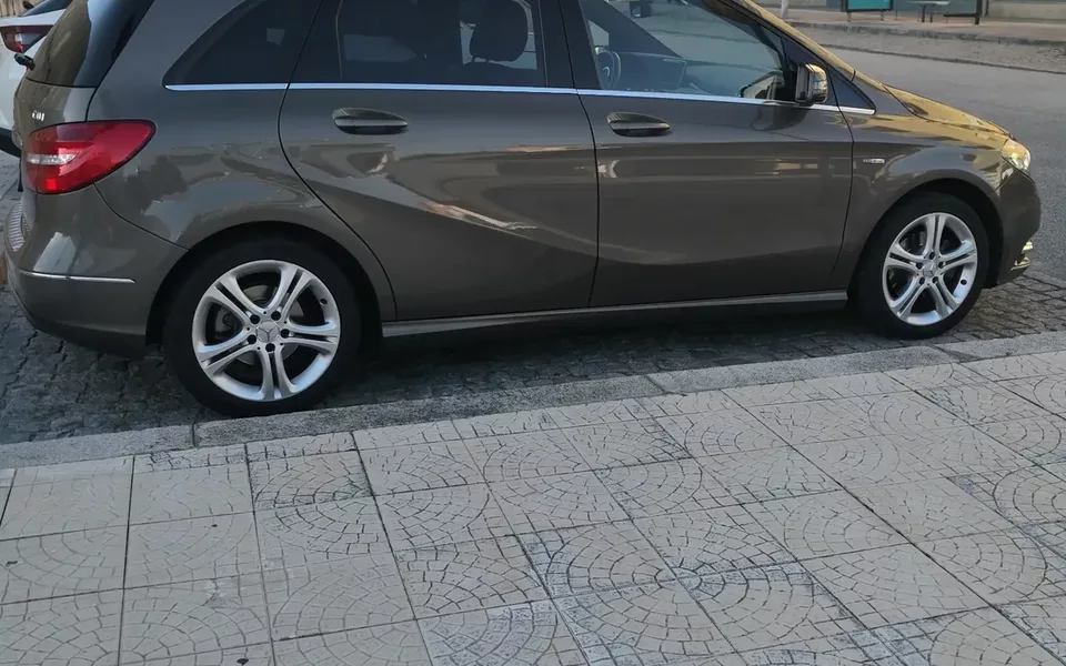 Mercedes-Benz B 200 CDi BlueEfficiency Aut.