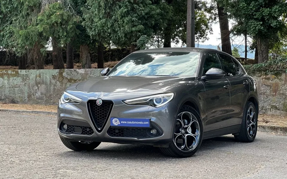 Alfa Romeo Stelvio 2.2 D Sprint Q4 AT8
