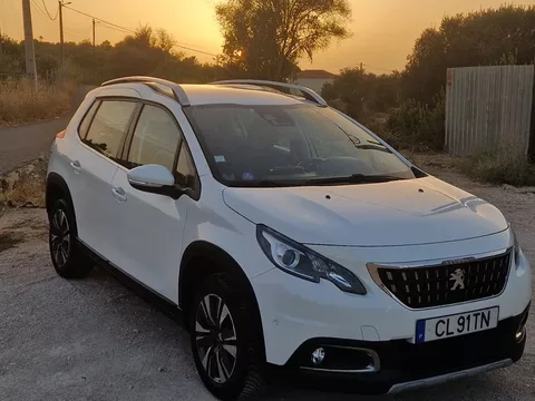 Peugeot 2008 1.2 PureTech Allure