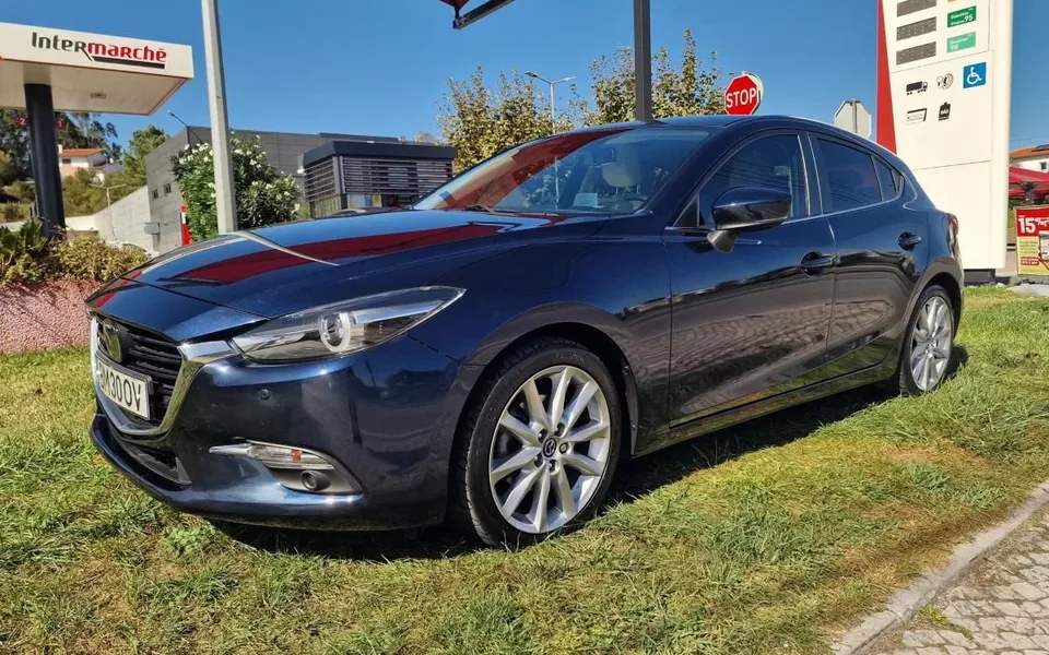 Mazda 3 Hatchback SKYACTIV-D 150 Exclusive-Line