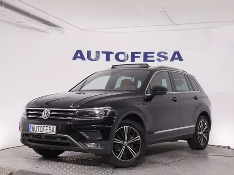 Volkswagen Tiguan 2.0 TSI DSG 180CV SPORT 4MOTION 5P # TECHO PANORAMICO ELE,CUERO,NAVY,CAMARA 360