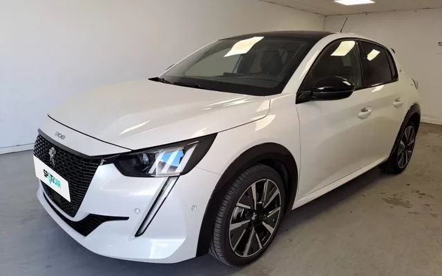 Peugeot 208 1.2 PureTech GT EAT8