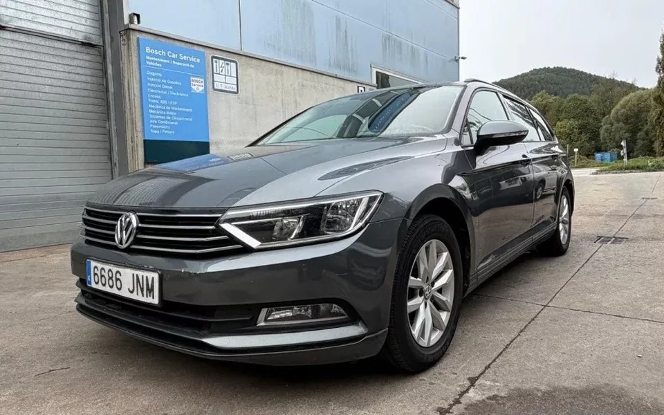 VOLKSWAGEN Passat Passat Variant 2.0TDI Advance 110kW - 9950€ en Ripoll