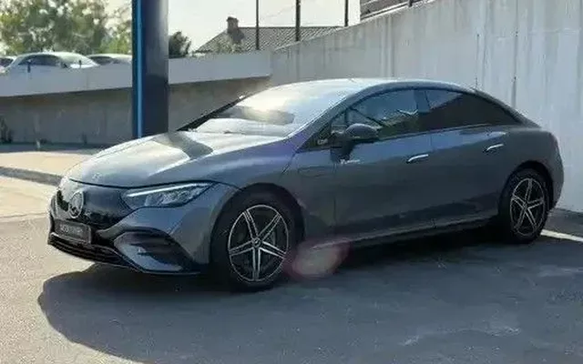 Mercedes-Benz EQE 350+