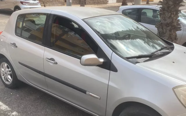 Renault Clio 1.2 16V Rip Curl
