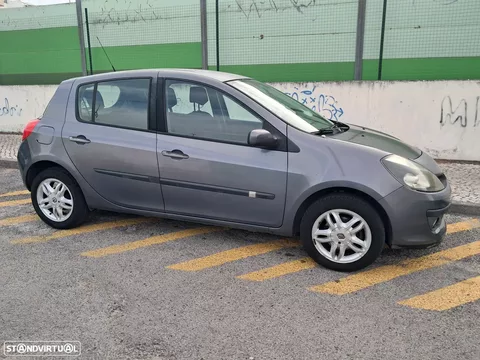 Renault Clio 1.2 16V Dynamique Luxe