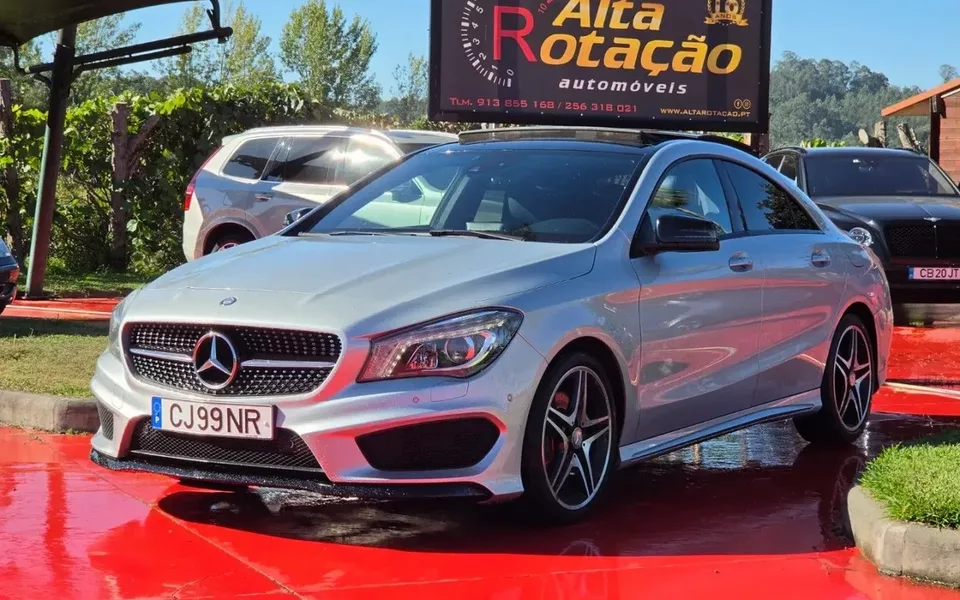 Mercedes-Benz CLA 220