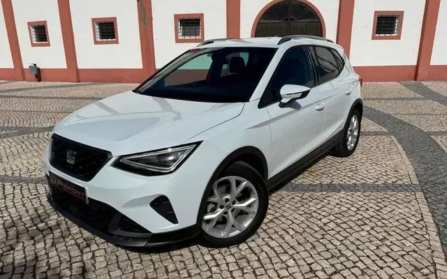 SEAT Arona 1.0 TSI FR
