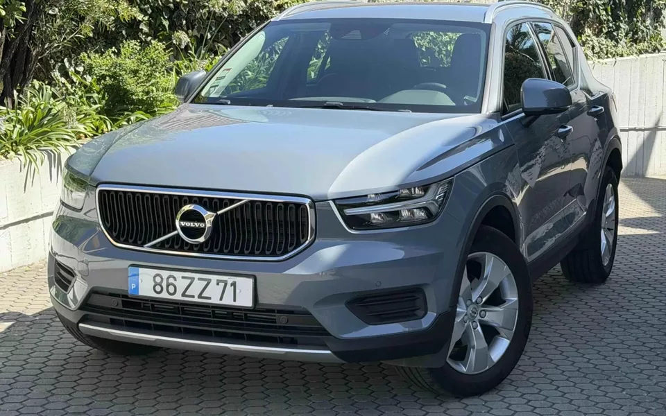 Volvo XC 40 1.5 T3 Momentum Plus Geartronic