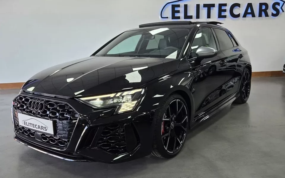AUDI A3 RS3 Sportback quattro S tronic 294kW