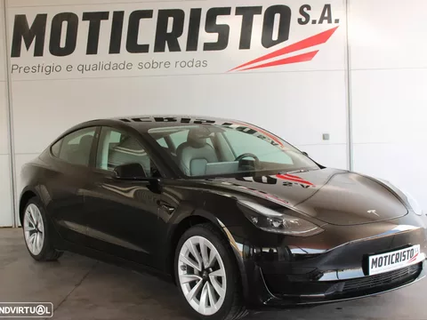 Tesla Model 3 Standard RWD