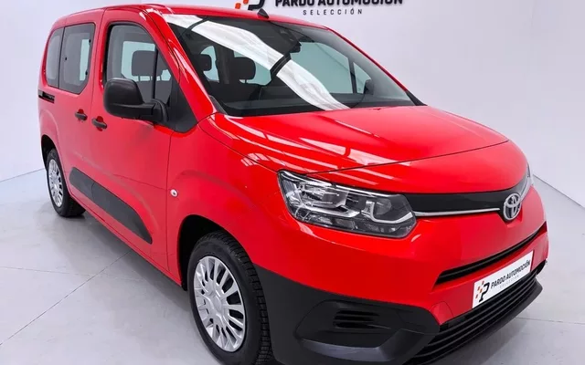 TOYOTA Proace City Verso 1.5D 96kW (130CV) Family Active L1