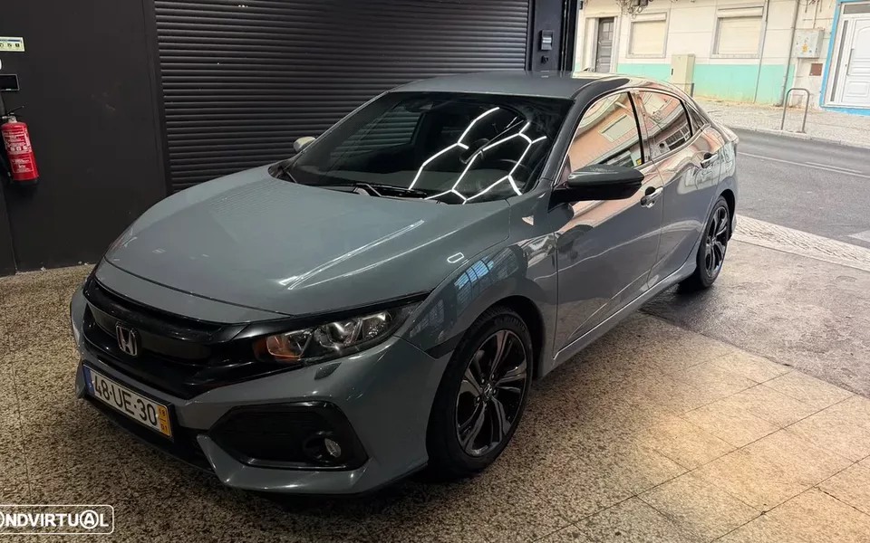 Honda Civic 1.0 i-VTEC Executive