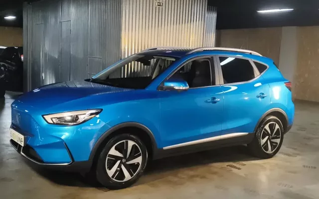 MG ZS EV 72.6 kWh Luxury
