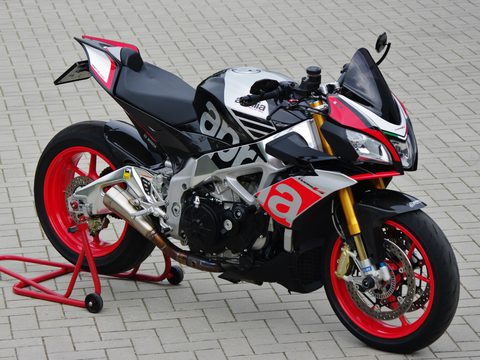 Aprilia Tuono V4 Factory