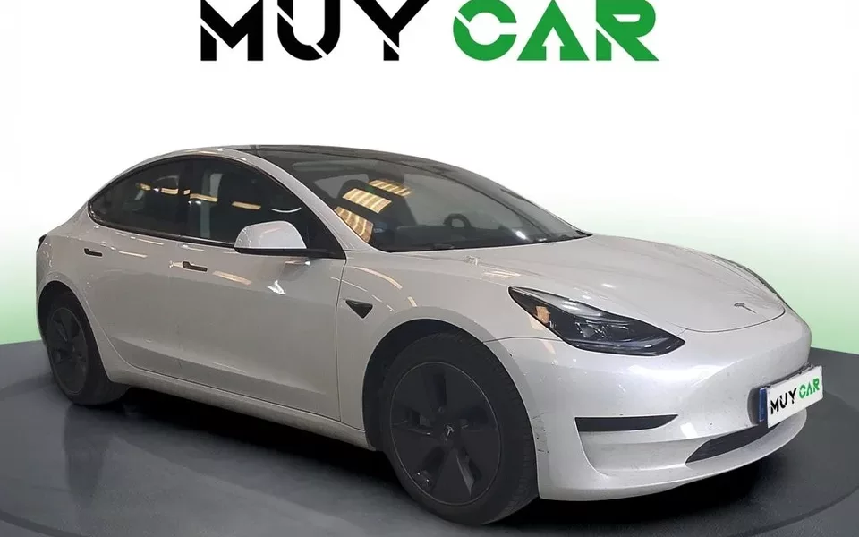 TESLA Model 3 Model 3 Standard Range Premium RWD