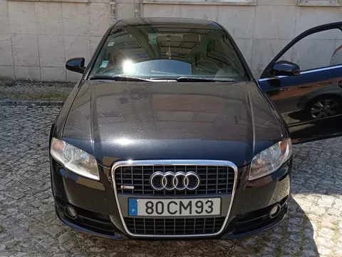 Audi A4 2.0 TDI S-line