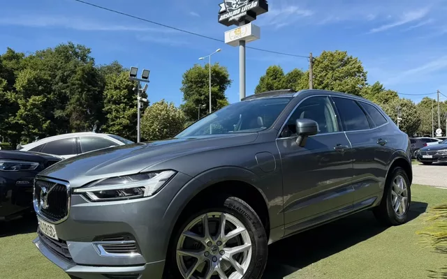 Volvo XC 60 2.0 T8 PHEV Momentum Plus AWD