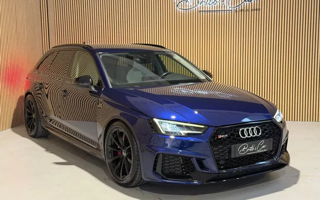 Audi RS4 Avant 2.9 TSI quattro Tiptronic