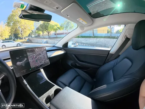 Tesla Model 3 Standard Range Plus RWD