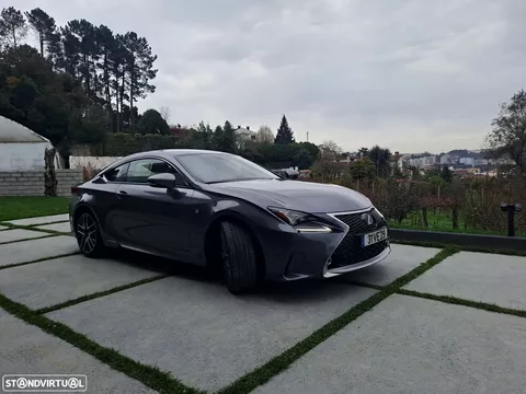 Lexus RC 300h F Sport+