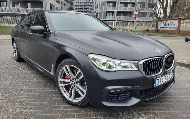 BMW SERIA 7 2017