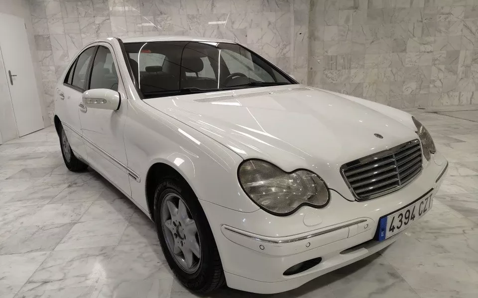 MERCEDES-BENZ Clase C C 220 CDI Avantgarde Aut.