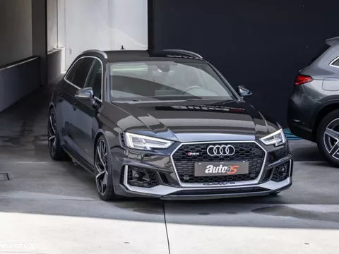Audi RS4 Avant