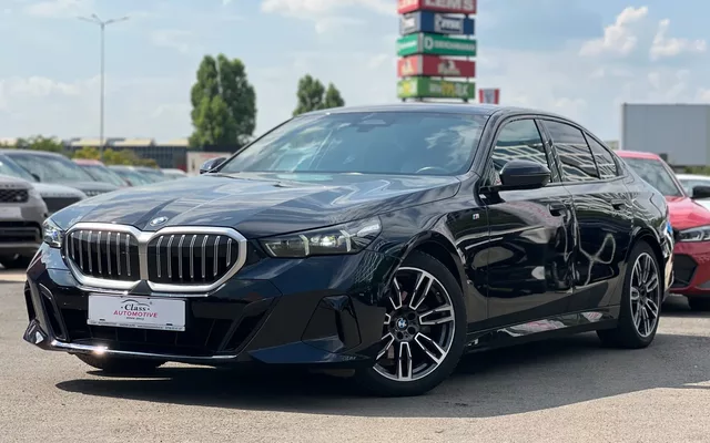 BMW Seria 5 2024 520D MHEV XDRIVE