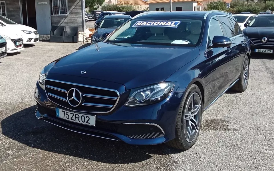 Mercedes-Benz E 300 de Avantgarde