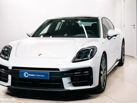 Porsche Panamera 4 E-Hybrid