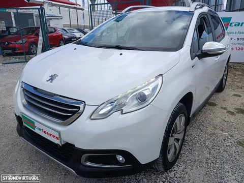 Peugeot 2008 1.2 PureTech Style