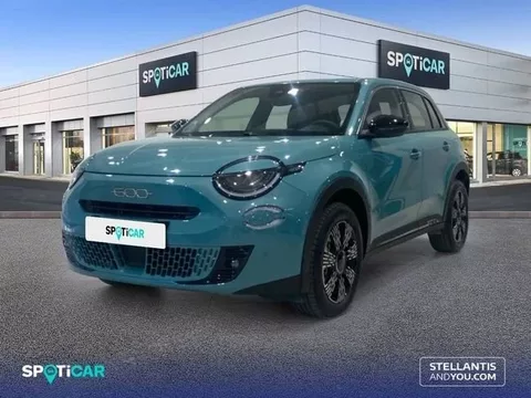 FIAT 600 MHEV 1.2 106kW (145CV) DDCT - - 20950€ en Granada