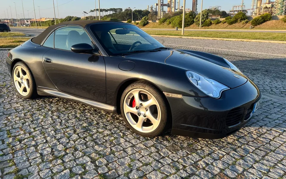 Porsche 911 (996)