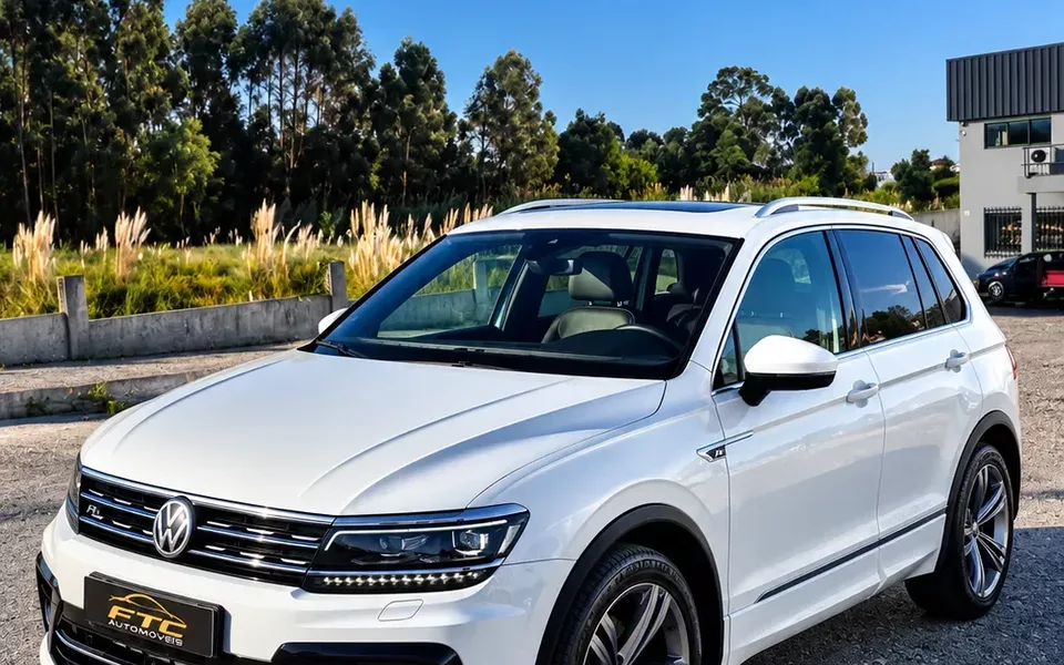VW Tiguan 2.0 TDI SCR 4MOTION DSG R-Line