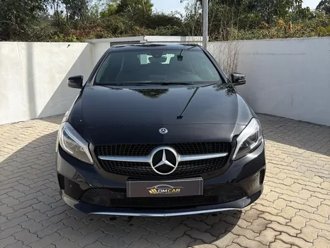 Mercedes-Benz A 180 d 7G-DCT Style