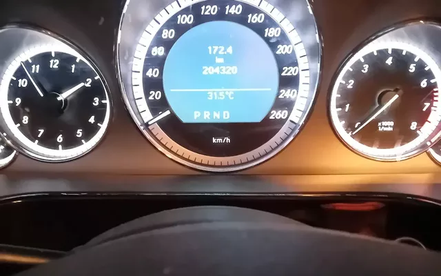 Mercedes-Benz E 250 CGi Avantgarde BE