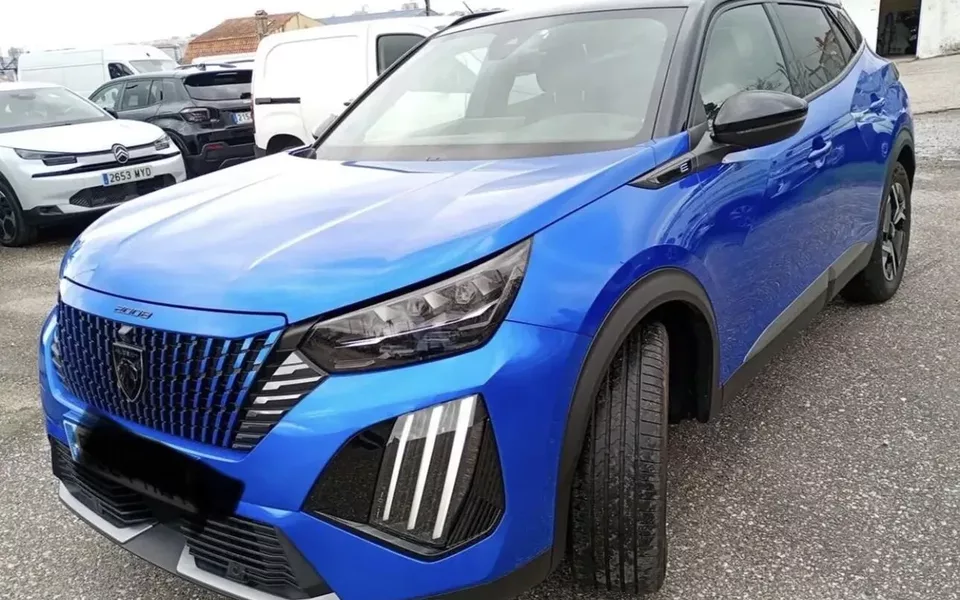 Peugeot e-2008 54 kWh GT
