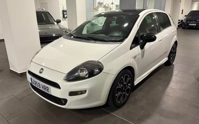 FIAT Punto Punto 1.3Mjt Easy - 6500€ en Logroño
