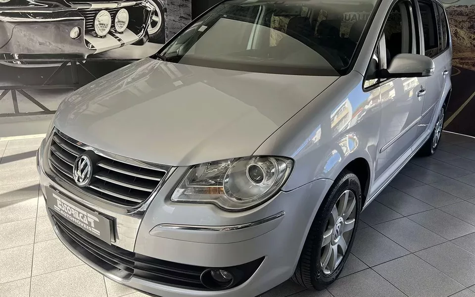 VW Touran 2.0 TDI Highline 7L