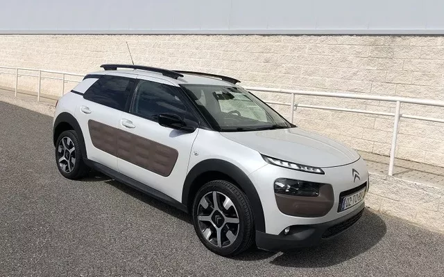 Citroën C4 Cactus 1.2 PureTech Shine EAT6
