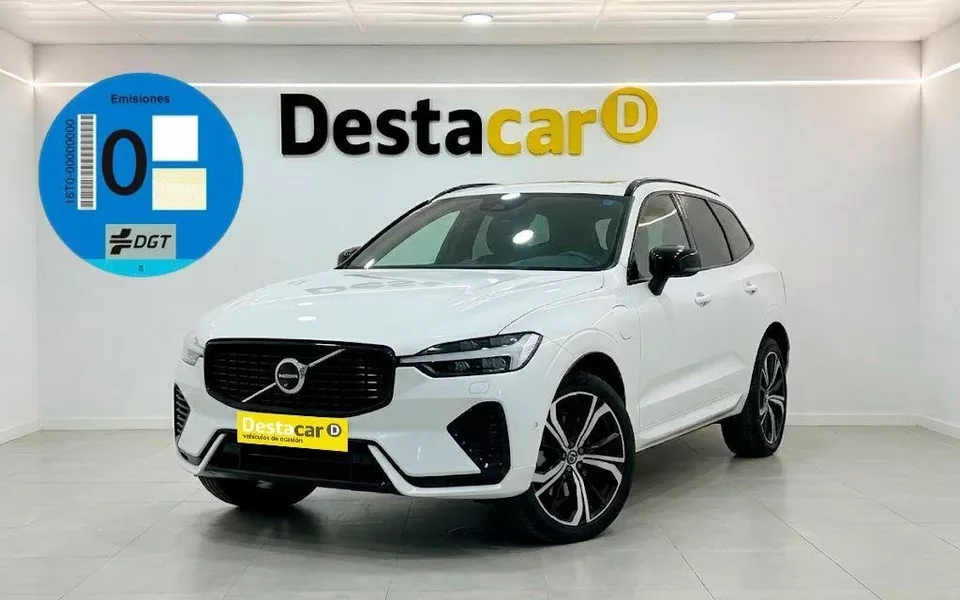 VOLVO XC60 2.0 T6 AWD Recharge Plus Dark Auto