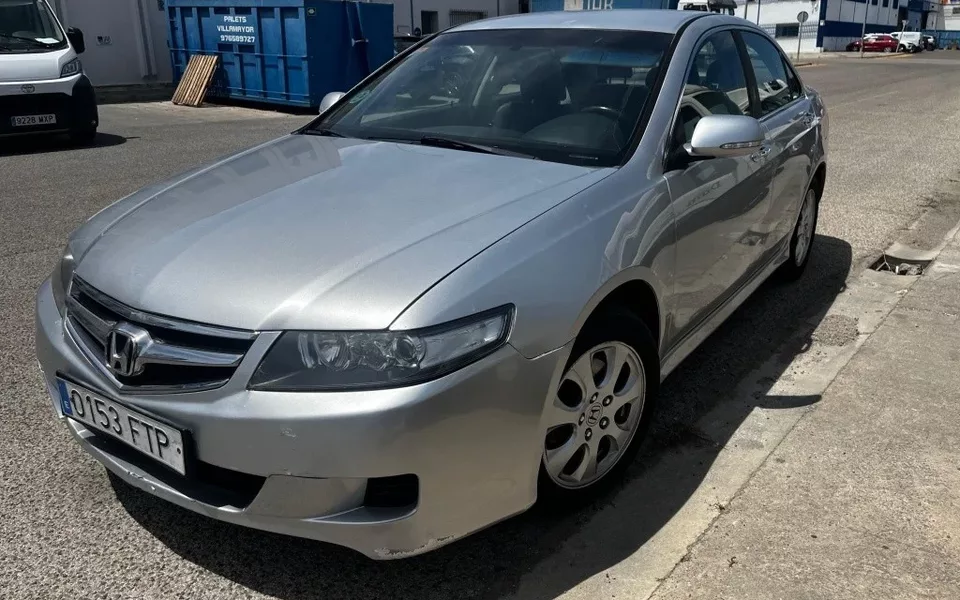 HONDA Accord Accord 2.0i-VTEC Sport - 4200€ en Zaragoza