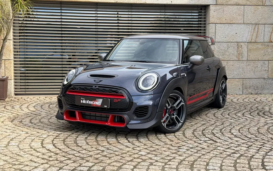 MINI Coupé