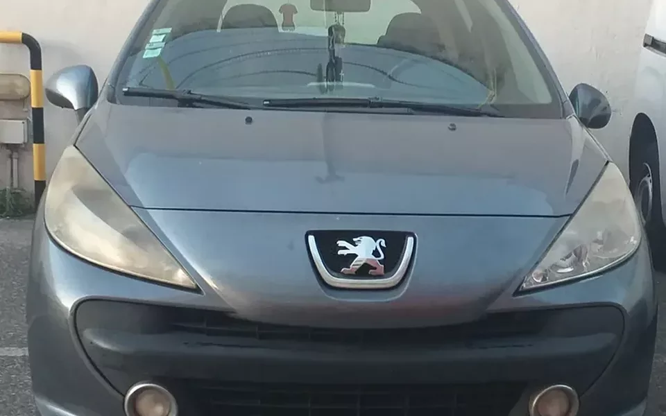Peugeot 207 1.6 HDi Sport
