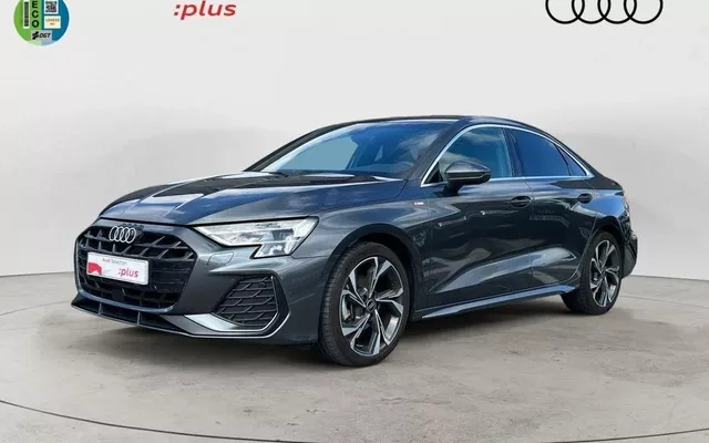 AUDI A3 A3 Sedán TFSI S line S tronic 110kW