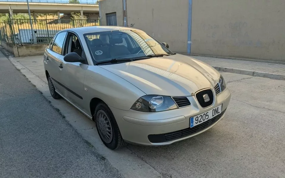SEAT Córdoba Córdoba 1.4 16v Stylance 75