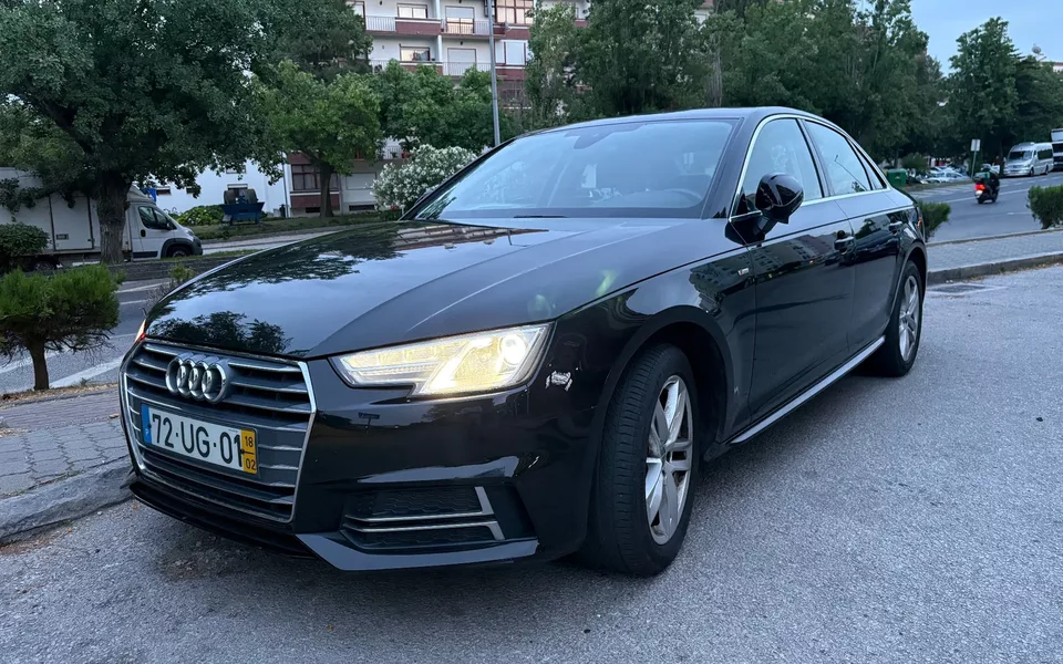 Audi A4 2.0 TDI S-line S tronic