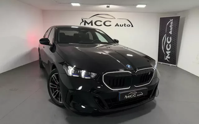 BMW i5 xDrive40 Pack Desportivo M Pro